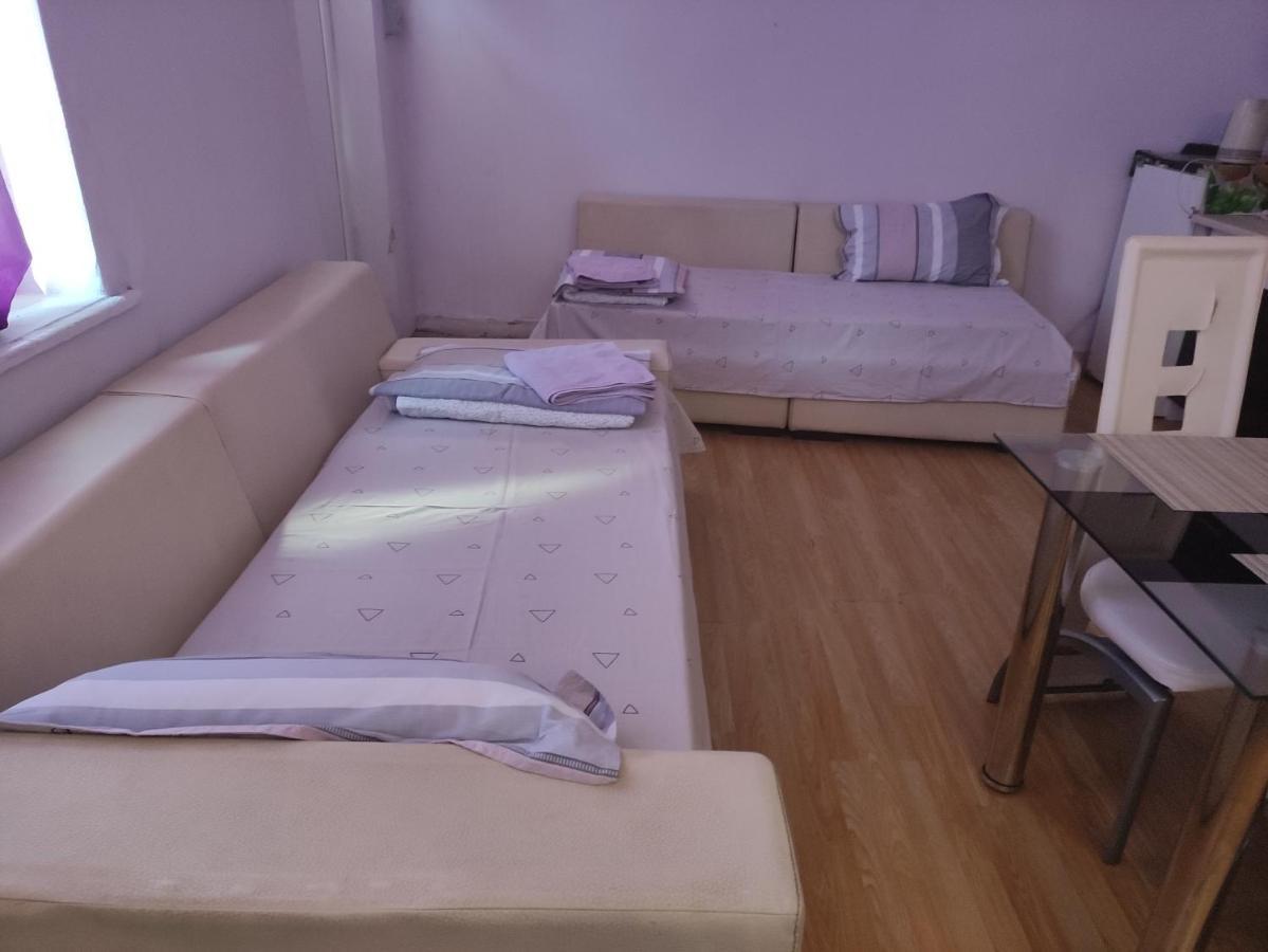 Малък Апартамент В Центъра На Гр.Бургас Burgas Extérieur photo