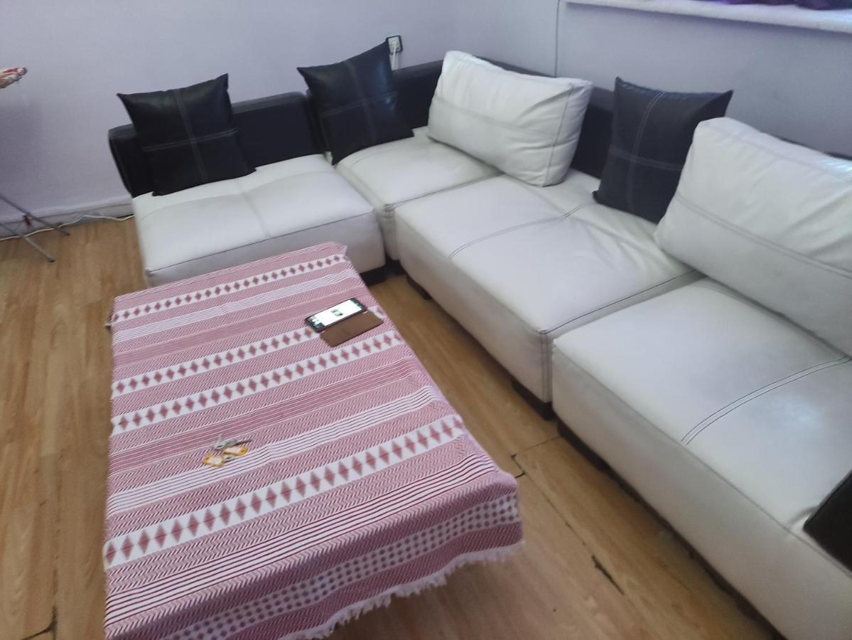 Малък Апартамент В Центъра На Гр.Бургас Burgas Extérieur photo